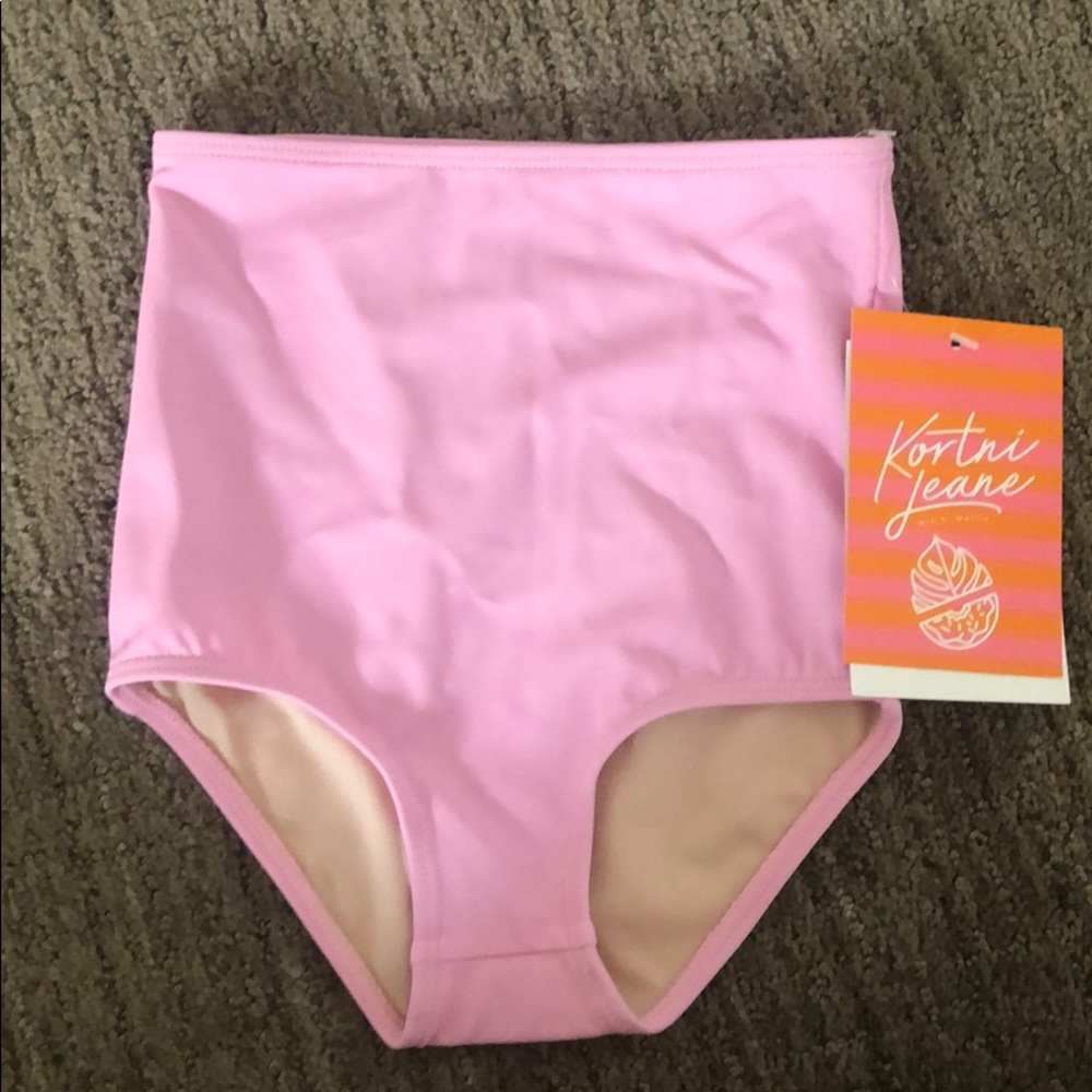 NWT Kortni Jeane Mini High Wasted Bottoms Pink 4T